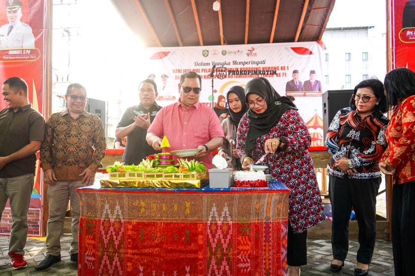 Bazar dalam rangka HUT ke- 2 MPP Habaring Hurung